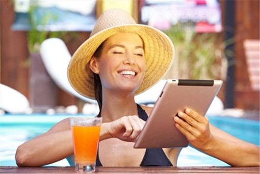 Travel friends with benefits make your trip more fun